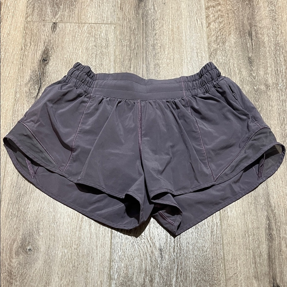 Lulu lemon 2.5 running shorts (purple)